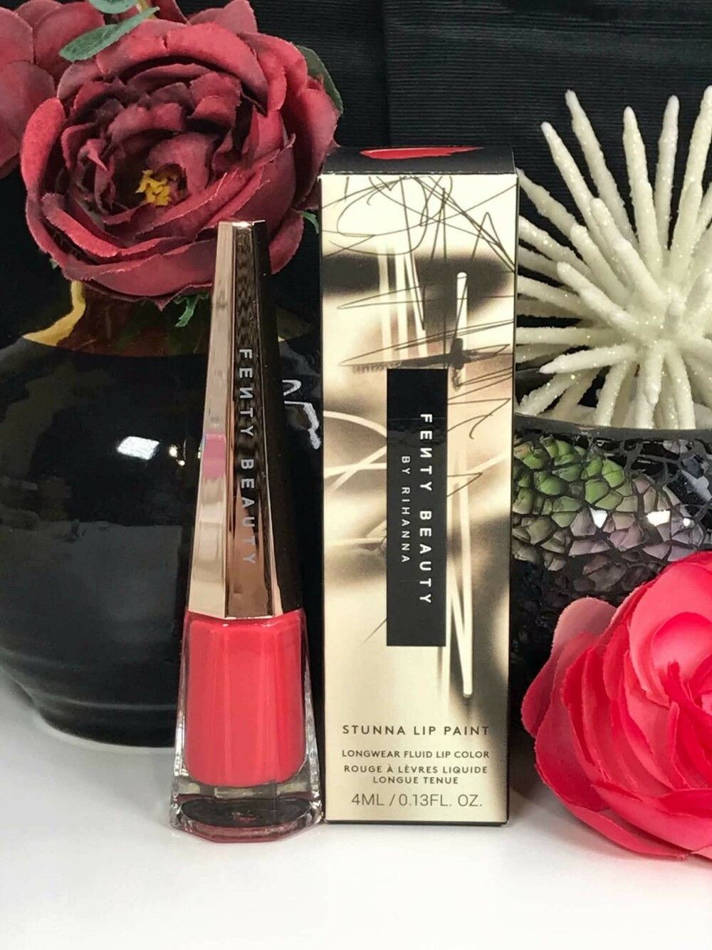 Fenty Beauty Stunna Lip Paint in UNATTACHED (medium-dark coral) full size *BNIB